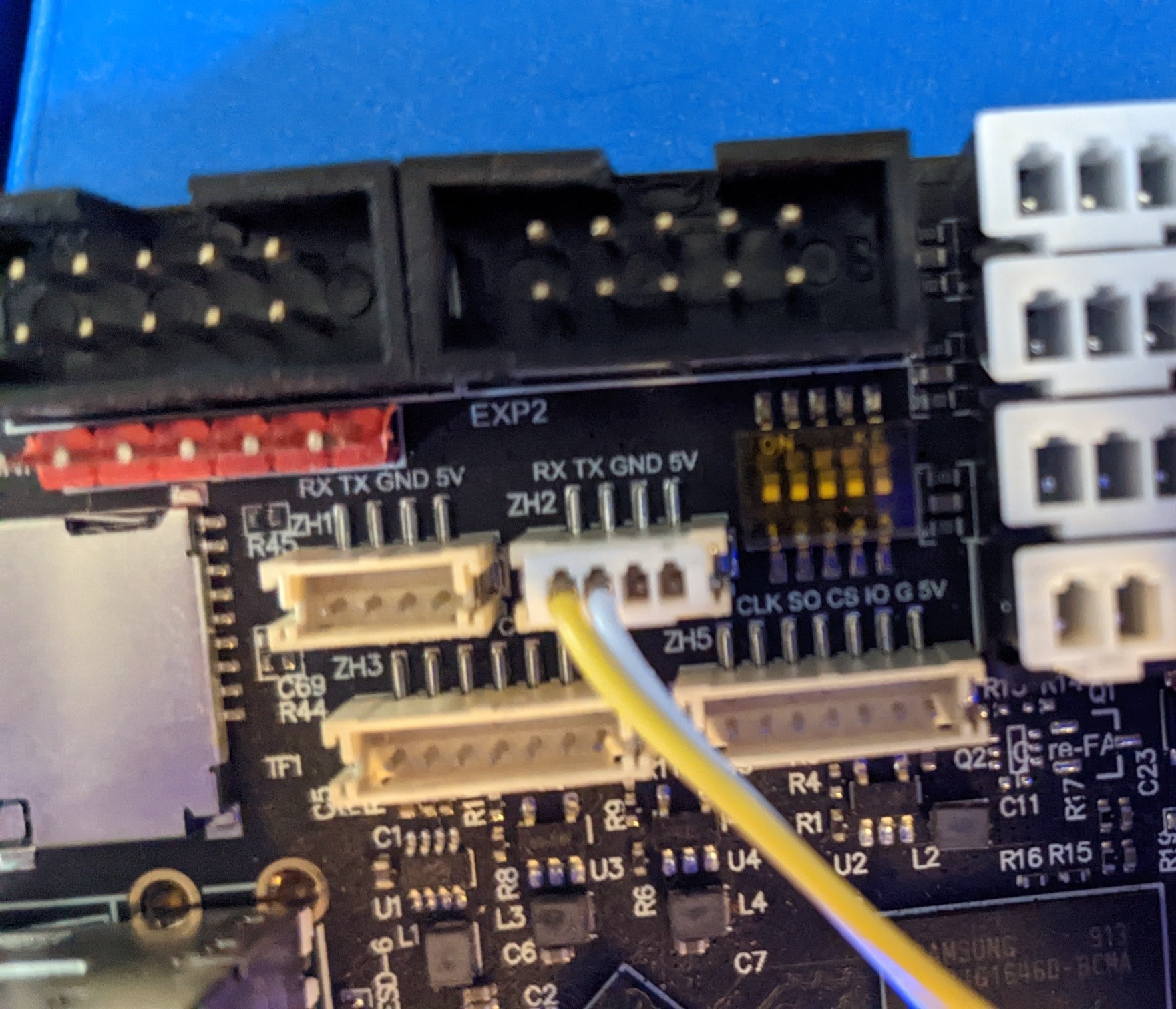 Serial Cable ZH2 header